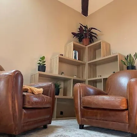 De Charme 80m2 Apartment